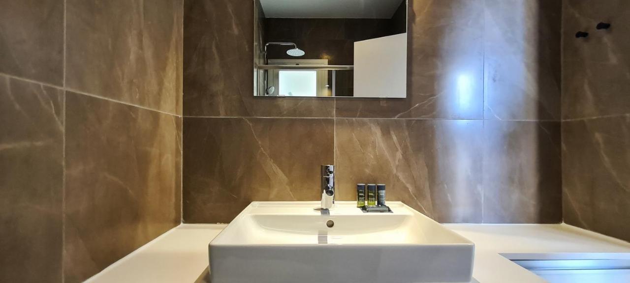 Phaedrus Living Seaside Luxury Flat Athina 123 Daire Pafos Dış mekan fotoğraf